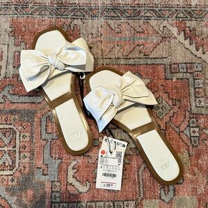 Zara white bow flat sandal NWT 7.5